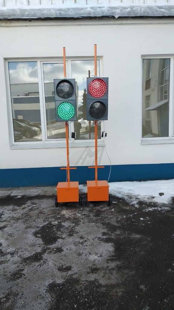 Программирование мобильных дорожных светофоров